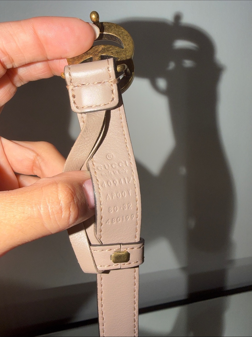 Gucci Taupe Leather Belt with Gold Double G Buckle - Picture 3 of 3